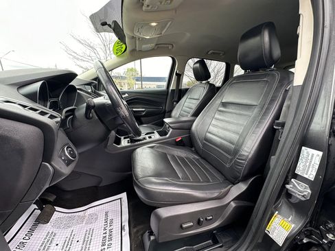 Used 2018 Ford Escape SEL image 9