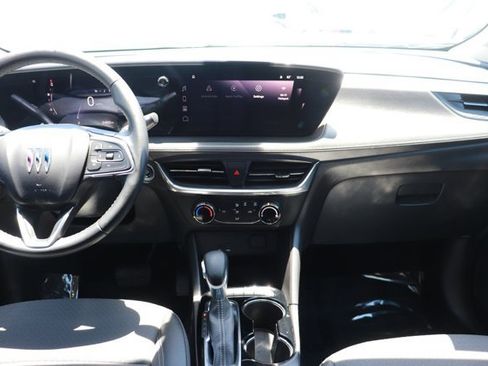 Used 2025 Buick Encore GX Preferred FWD image 14