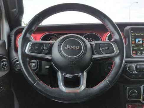 Used 2022 Jeep Wrangler Unlimited Rubicon w/ LED Lighting Group AWD/4WD image 22