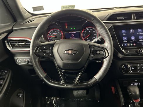 Used 2023 Chevrolet TrailBlazer RS AWD/4WD image 16