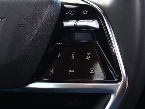 Certified 2025 Cadillac Escalade Premium Luxury w/ LPO, Floor Liner Package image 32