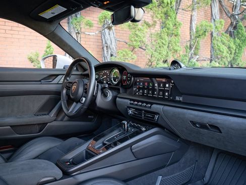 Used 2023 Porsche 911 Carrera GTS RWD image 73