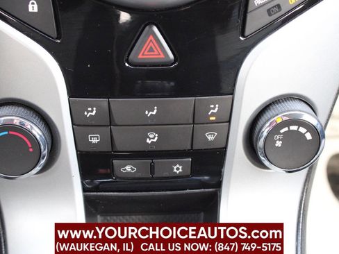 Used 2012 Chevrolet Cruze LS image 21