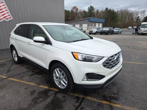 Used 2022 Ford Edge SEL w/ Convenience Package AWD/4WD image 3