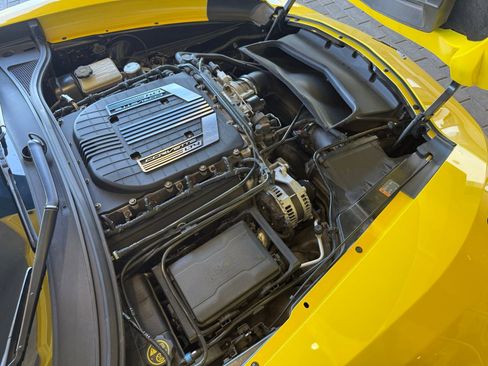 Used 2016 Chevrolet Corvette Z06 w/ 3LZ Preferred Equipment Group image 45