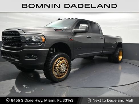 Used 2024 RAM 3500 Big Horn w/ Night Edition AWD/4WD image 1