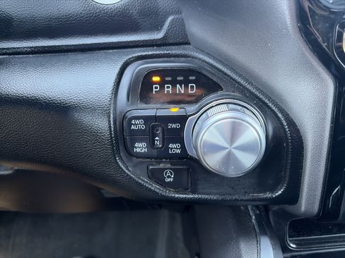 Used 2020 RAM 1500 Laramie AWD/4WD image 25