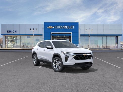 New 2026 Chevrolet Trax LS w/ LS Convenience Package image 1