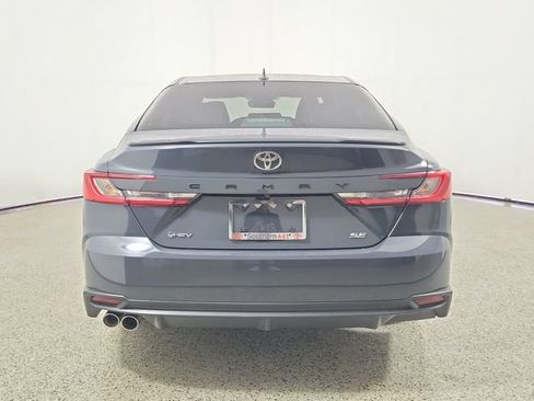 Used 2025 Toyota Camry SE w/ Convenience Package FWD image 6
