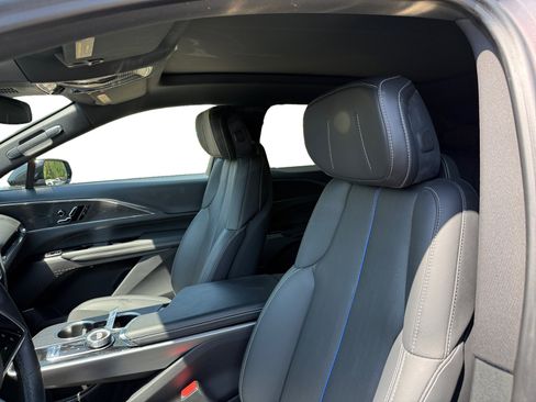 Used 2024 Cadillac Lyriq Luxury w/ LPO, Floor Liner Package RWD image 10