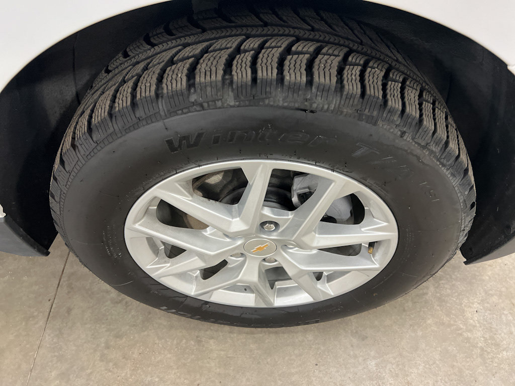 Certified 2023 Chevrolet Equinox RS AWD/4WD image 20
