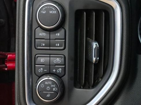 Used 2021 Chevrolet Silverado 1500 LTZ w/ Safety Package II AWD/4WD image 29