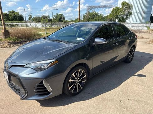 Used 2017 Toyota Corolla XSE w/ Carpet Mat Package (TMS) FWD image 1