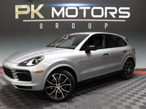 Used 2021 Porsche Cayenne image 1