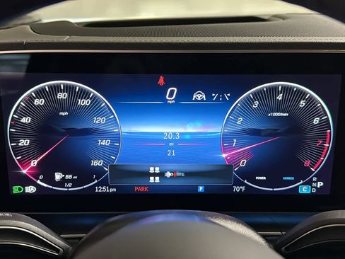 New 2026 Mercedes-Benz GLS 580 4MATIC image 19