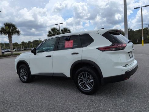 Certified 2026 Nissan Rogue S FWD image 6