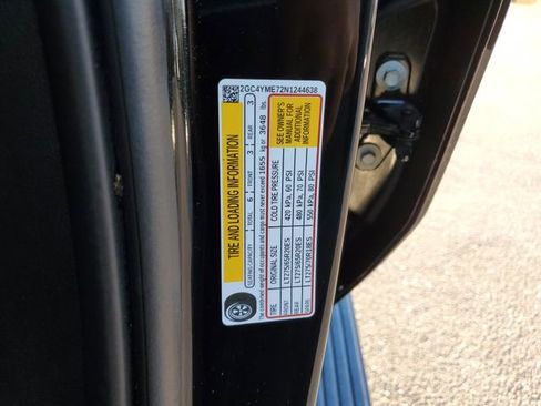 Used 2022 Chevrolet Silverado 2500 Custom w/ Custom Convenience Package image 32