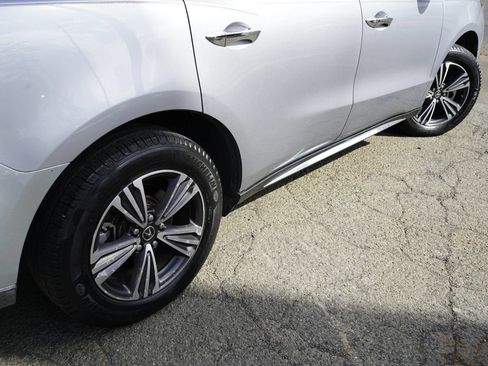 Used 2017 Acura MDX FWD image 7