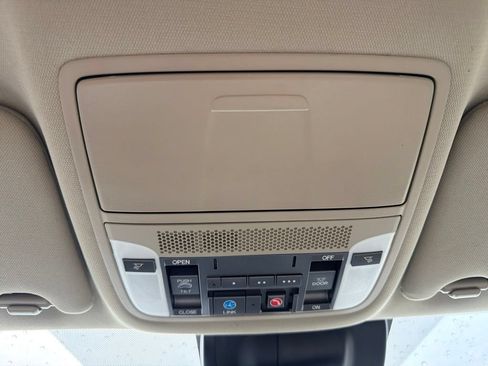 Used 2020 Acura MDX SH-AWD w/ Technology Package image 29