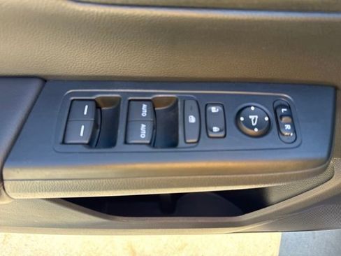 Used 2023 Honda CR-V Sport image 15