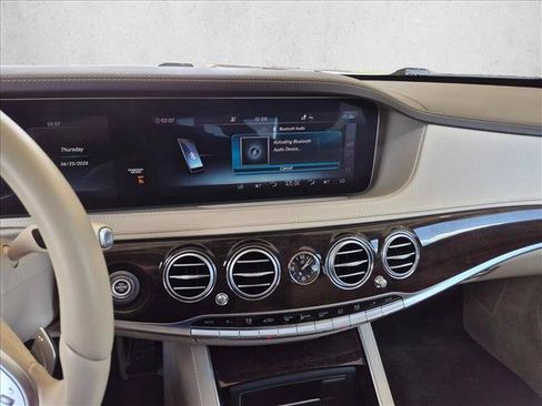 Used 2020 Mercedes-Benz S 450 Sedan image 10