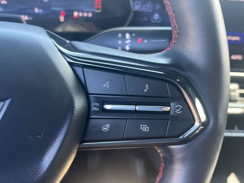 Used 2024 Chevrolet Equinox EV RS FWD image 21