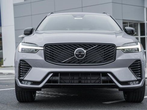 New 2026 Volvo XC60 B5 Plus w/ Protection Package Premier image 2