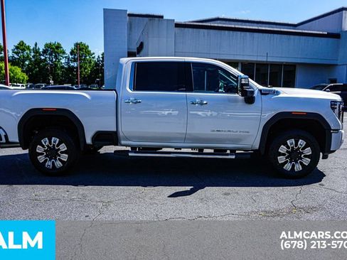 Used 2024 GMC Sierra 3500 Denali w/ Denali Reserve Package AWD/4WD image 6