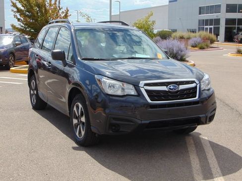 Used 2017 Subaru Forester 2.5i w/ Alloy Wheel Package AWD/4WD image 9