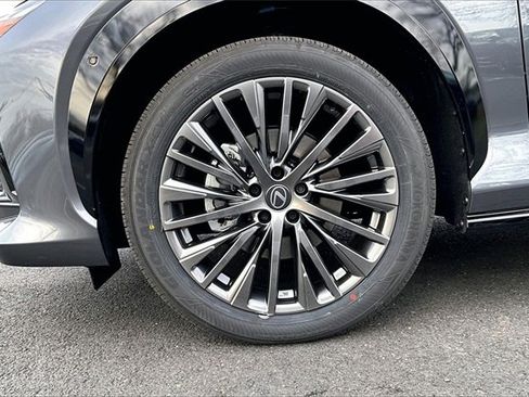 New 2026 Lexus RZ 450e AWD image 12