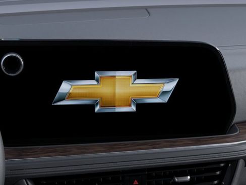 New 2026 Chevrolet Suburban LT RWD image 20
