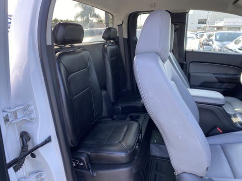 Used 2019 Chevrolet Colorado W/T w/ WT Convenience Package image 19