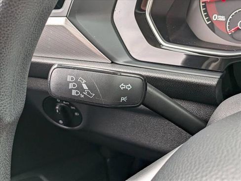 Used 2019 Volkswagen Jetta FWD image 14