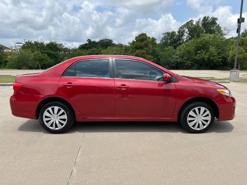 Used 2013 Toyota Corolla LE Special Edition image 5