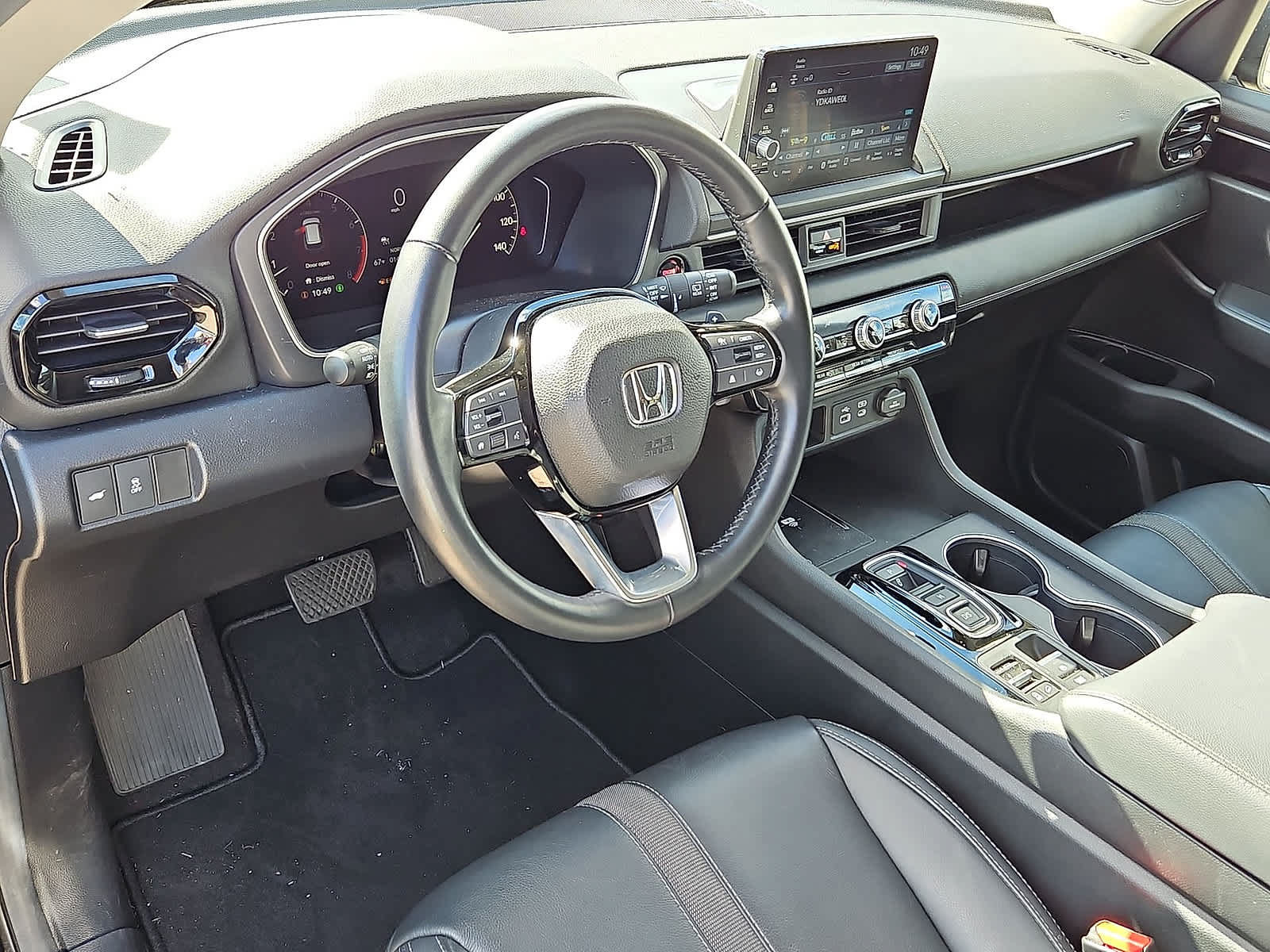 Used 2025 Honda Pilot EX-L image 16