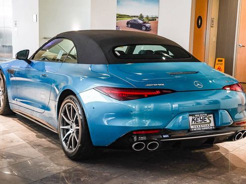 Used 2025 Mercedes-Benz SL 43 AMG image 6