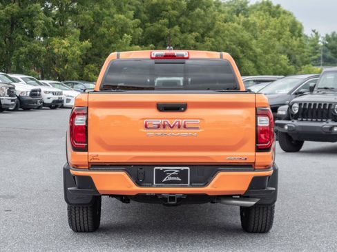 Used 2026 GMC Canyon AT4 w/ AT4 Premium Package AWD/4WD image 12