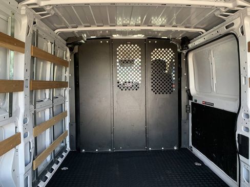 Used 2025 RAM ProMaster 2500 w/ U-Haul Equipment Group FWD image 14