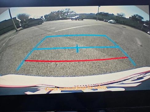 Used 2025 Toyota Corolla LE image 13