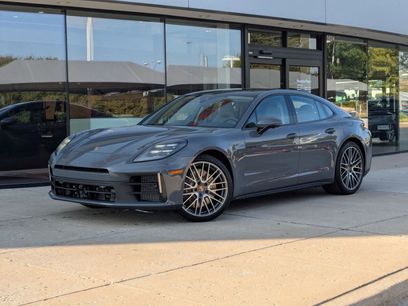 New 2026 Porsche Panamera 4