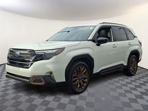 Used 2025 Subaru Forester Sport w/ Popular Package #2 image 3