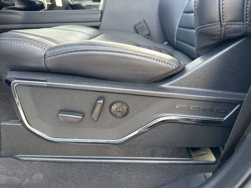 Used 2026 Ford F450 Platinum image 30