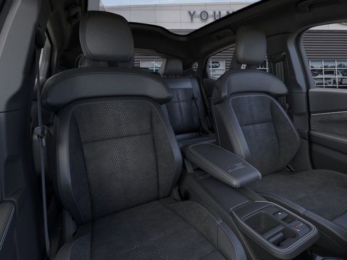 New 2025 Ford Mustang Mach-E GT image 10