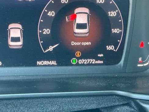 Used 2023 Honda Accord Sport image 11