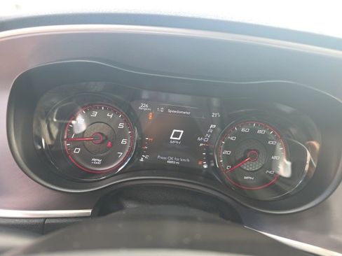 Used 2019 Dodge Charger SXT image 20