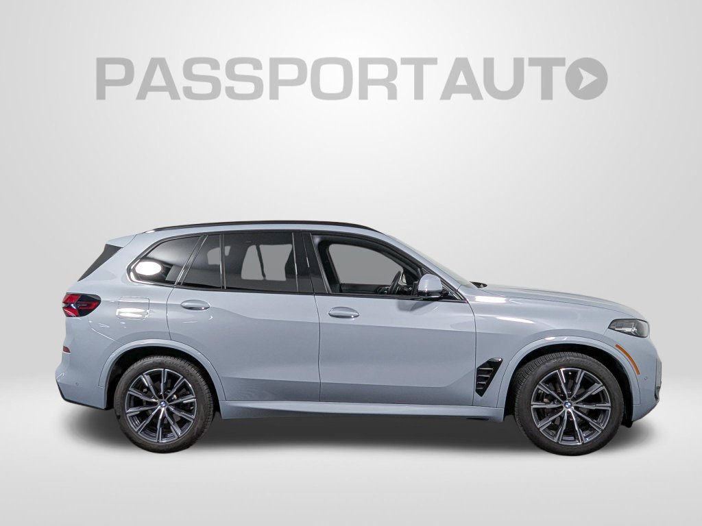 Certified 2024 BMW X5 xDrive40i w/ M Sport Package AWD/4WD image 7