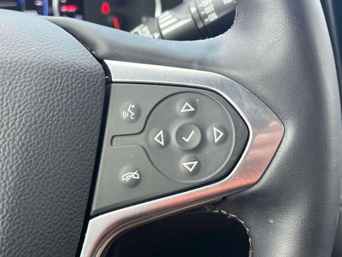Used 2023 Chevrolet Traverse Premier AWD/4WD image 23