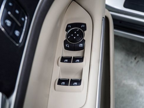 Used 2016 Lincoln MKZ Hybrid w/ Equipment Group 600A Reserve FWD image 33