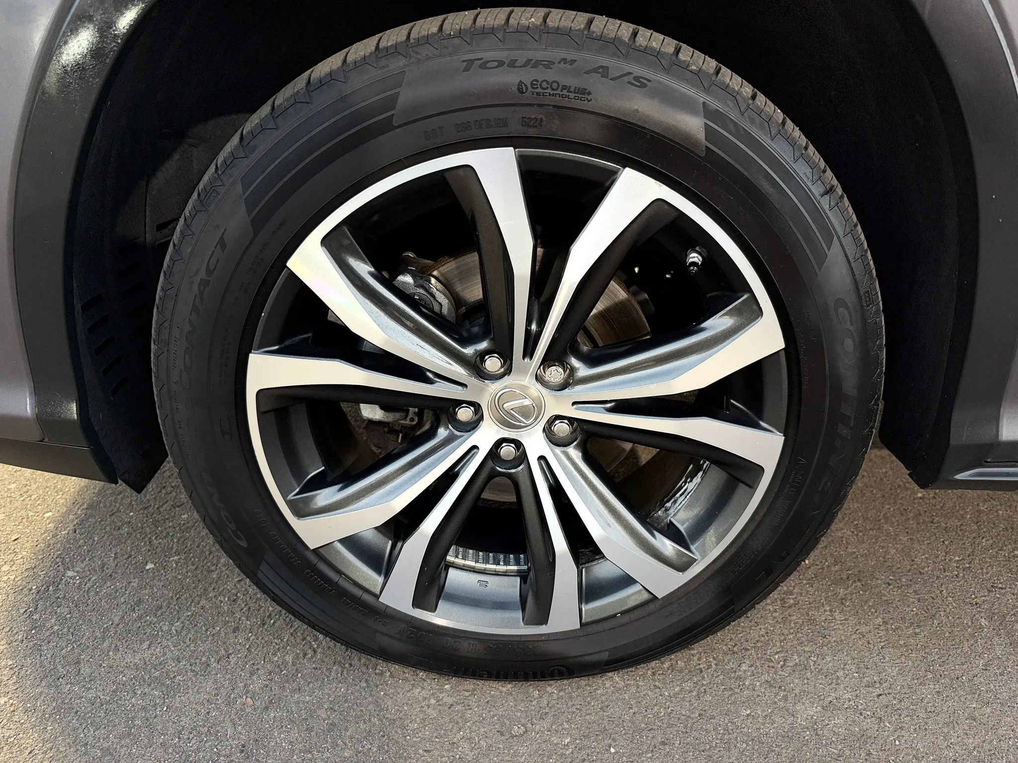 Used 2016 Lexus RX 450h AWD w/ Cold Weather Package image 37