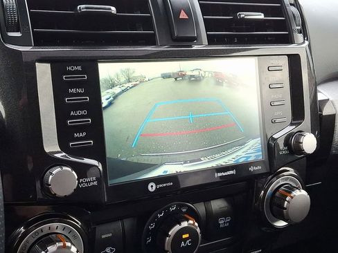 Used 2020 Toyota 4Runner TRD Off-Road Premium image 18